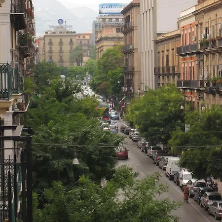 فندق مبيت وإفطار Amari 58 4*